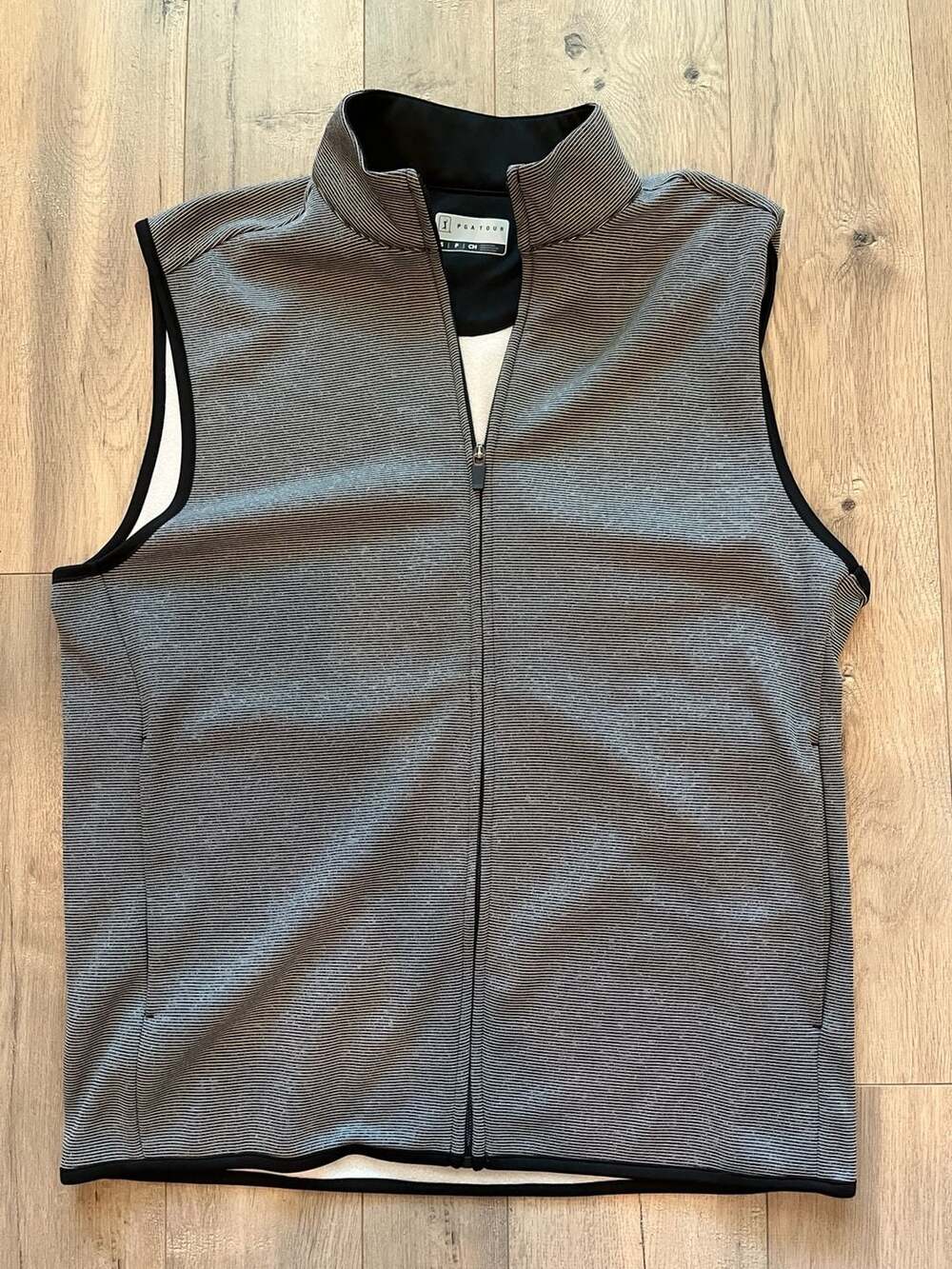 PGA Tour Men's Horizontal Heather Fleece Golf Vest